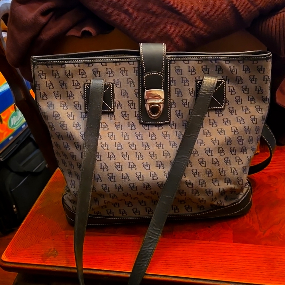 Dooney and Bourke Purse